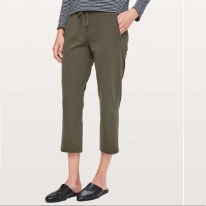 Lululemon On The Fly Crop
